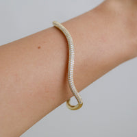 Bombë wavy bangle