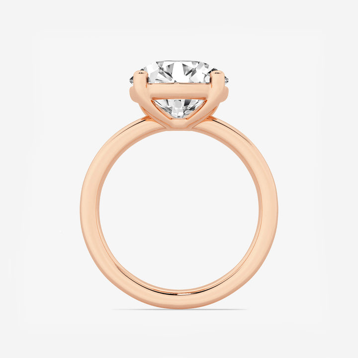Empowering Round Solitary Ring