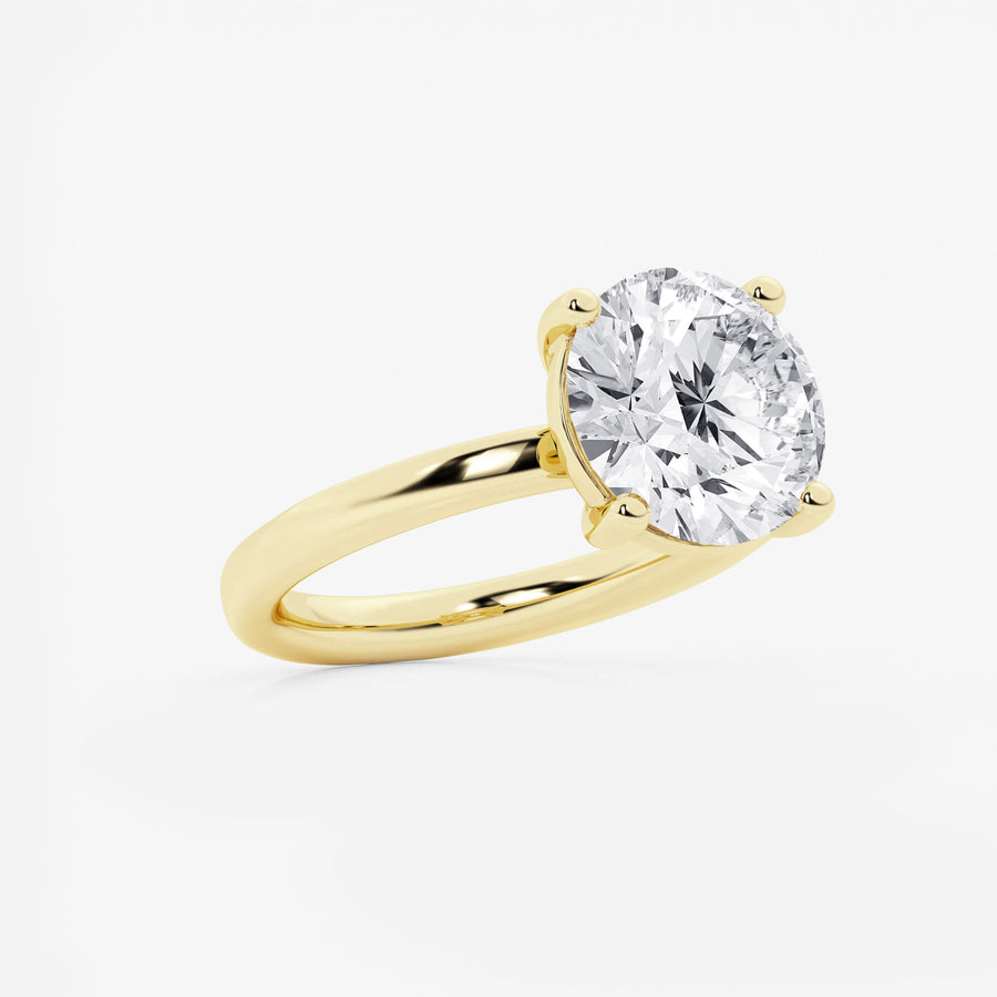 Empowering Round Solitary Ring