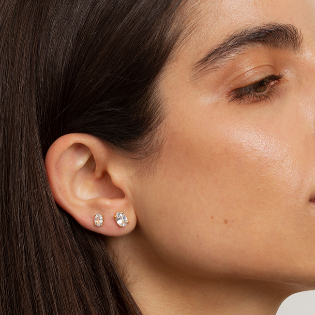 Ethereal Oval Stud